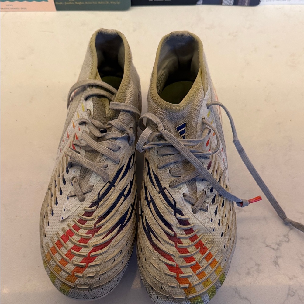 Adidas youth predators soccer cleats